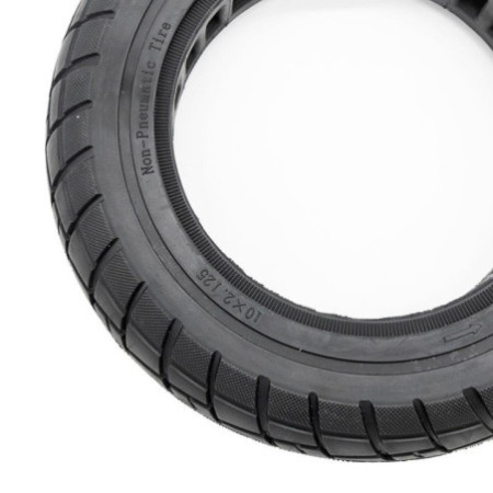 Олекотена солидна гума за тротинетка 10x2.125-6.1 / B34